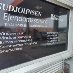 Erhvervsrengøring firma