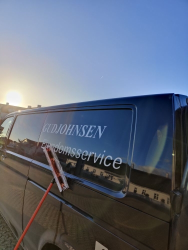 Vinduespudsning firma